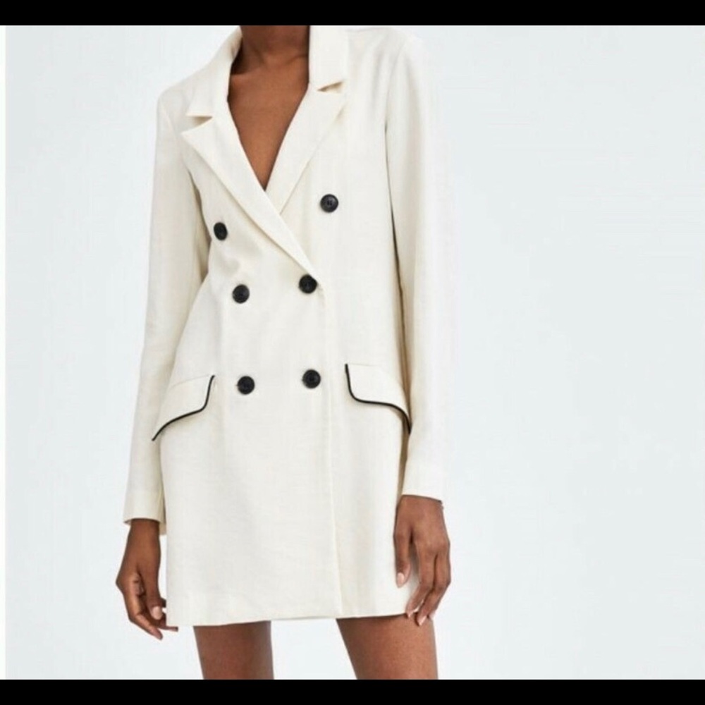 Zara white double breasted blazer size M